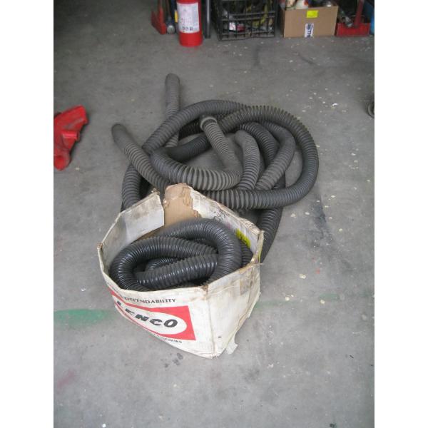 EXHAUST HOSES