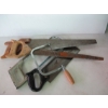 Image 5 : 4 BOXES OF MISC. GARDEN ACCESS., TOOLS, CHRISTMAS LIGHTS, ETC.