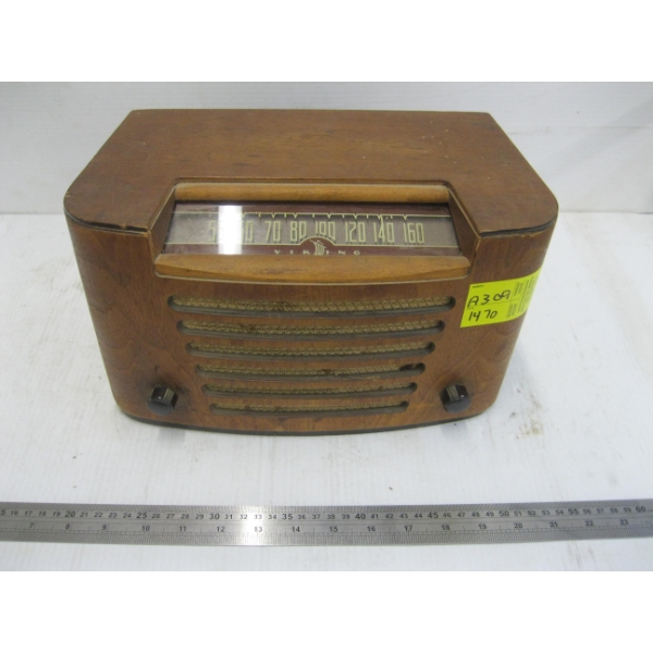 VIKING WOOD CASED RADIO