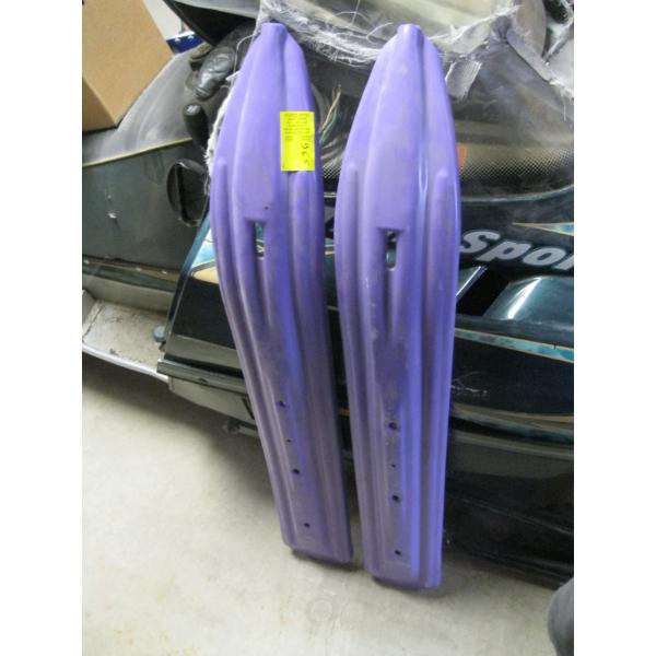 PAIR OF PLASTIC SNOWMOBILE SKI COVERS