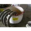Image 2 : MISC. HORSESHOES, SKATES, ENAMEL POT