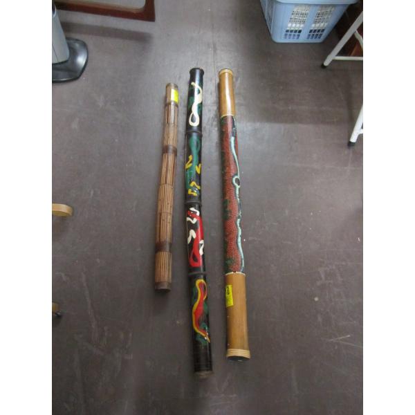 AUSTRALIAN DIGERIDOO & 2 RAIN STICKS