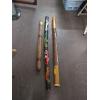 Image 1 : AUSTRALIAN DIGERIDOO & 2 RAIN STICKS