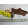 Image 1 : DUTCH SHOEBOX & CARVED SM. DUTCH SHOE