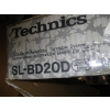 Image 2 : TECHNICS SL BD20D TURNTABLE