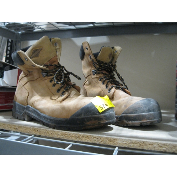 PAIR OF SZ 12 STEEL TOE WORK BOOTS