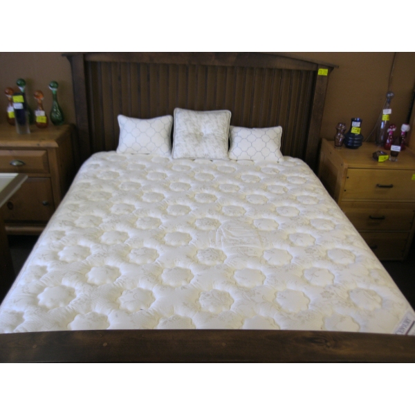 KING COIL SPINAL GUARD QUEEN SIZE MATTRESS & BOXSPRING