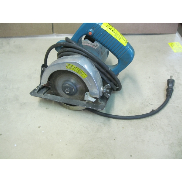 MAKITA 4 1/2" MINI CIRCULAR SAW