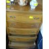 Image 2 : 5 DRAWER CHEST OF DRAWERS & MATCHING 9 DRAWER DRESSER