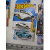 Image 3 : 9 HOT WHEELS CARDS