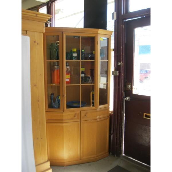 OAK CORNER CABINET W/GLASS DOOR TOP & LOWER STORAGE