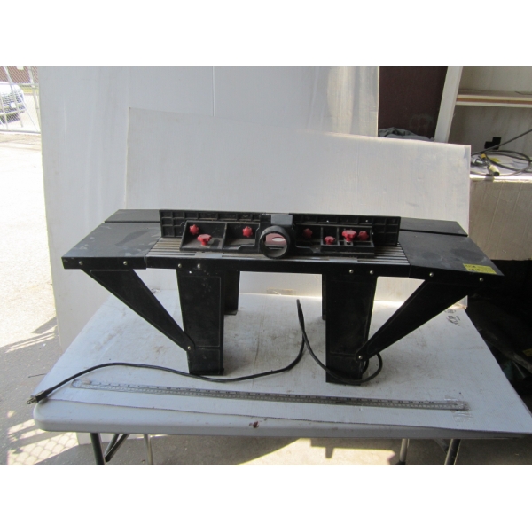 ROUTER TABLE