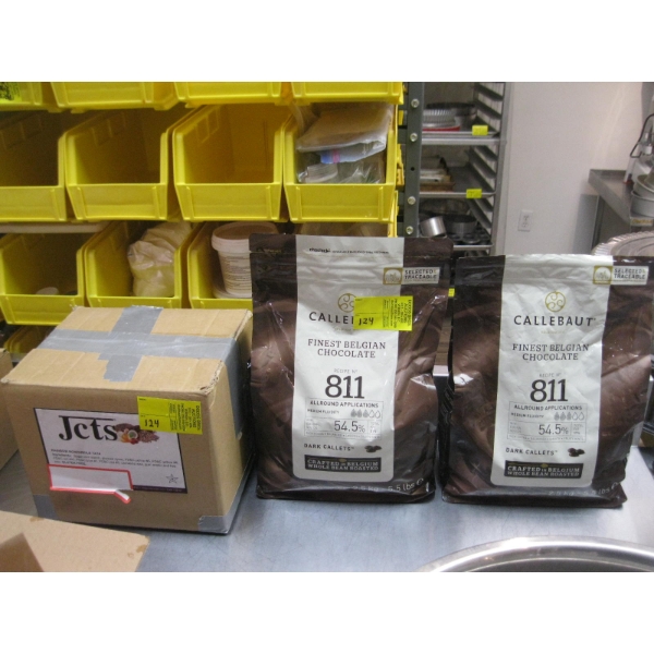 2 BAGS (1 NEW/1 OPENED) OF CALLEBAUT BELGIUM CHOCOLATE & BOX OF RAINBOW SPRINKLES