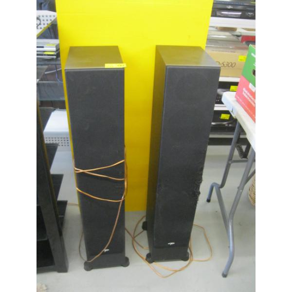 SET OF PARADIGM SPEAKERS