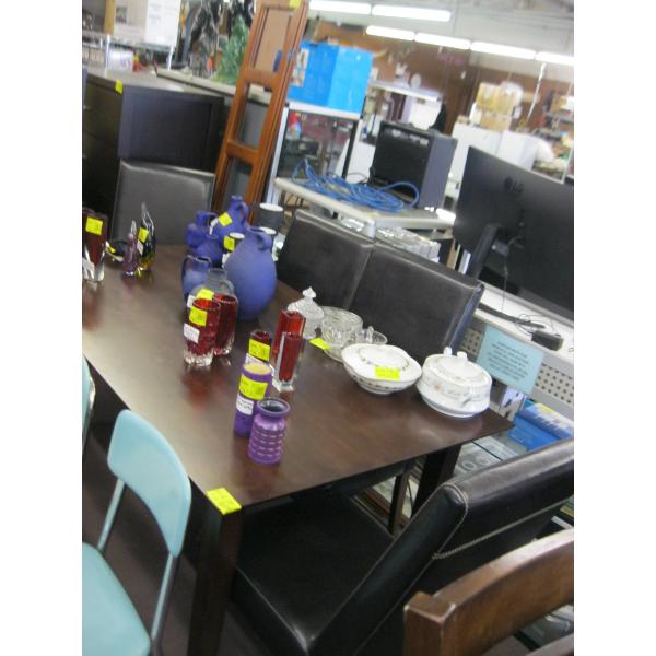 1 WOOD TABLE W/4 LEATHER LOOK CHAIRS