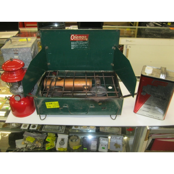 COLEMAN STOVE, LANTERN W/CASE & GAS