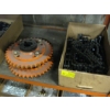 Image 4 : ASST. ROLLER CHAIN & DRIVE PULLEYS