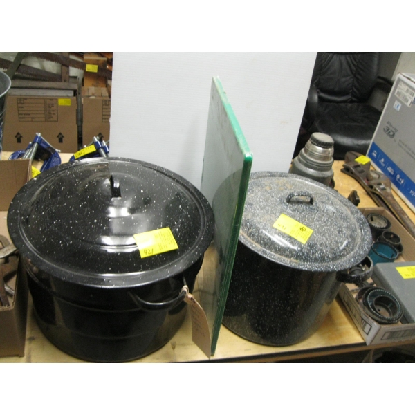 2 CANNERS, CUTTING BOARD & ACCESS.