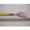 Image 4 : BONE HANDLED FISH CARVING SET