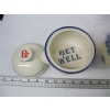 Image 4 : 2 DECANTERS & LIDDED DISH