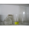 Image 1 : 3 GLASS SHADES, 2 BATTERY GLASSES
