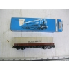 Image 7 : TRAIN CARS & 1 ENGINE