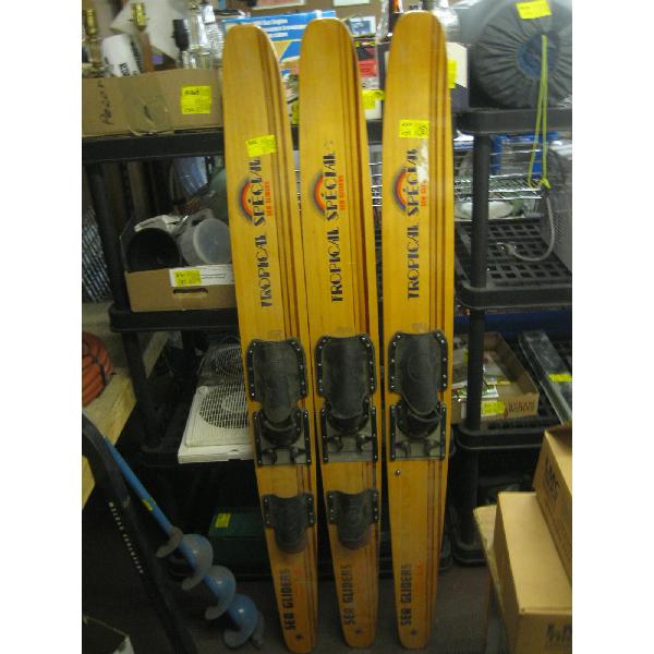 3 TROPICAL SPECIAL C GLIDER WOODEN WATERSKIS