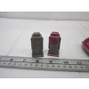Image 3 : 3 METAL CARS & 2 GAS PUMPS