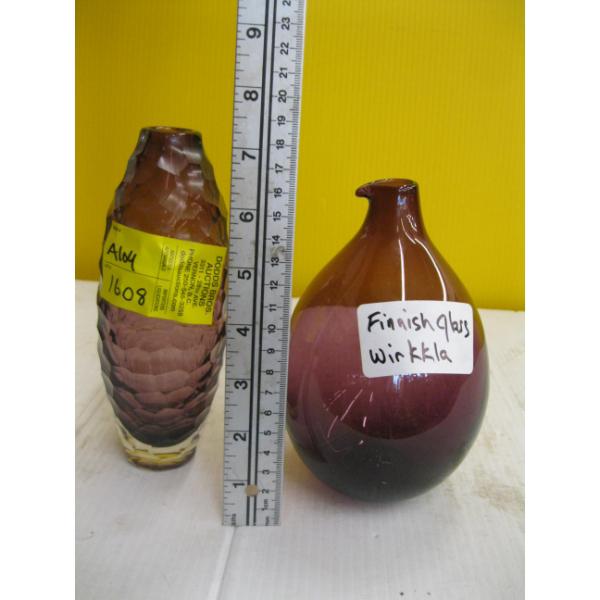 2 FINNISH WIRKKLA GLASS VASES 