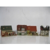 Image 2 : BOX OF HO SIZE HOUSES