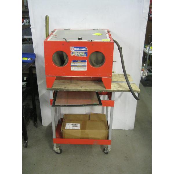 KING CANADA SANDBLASTING CABINET ON STAND