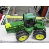 Image 2 : LG. 8 WHEEL JOHN DEERE 8560 DIECAST TRACTOR