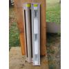 Image 1 : 4' LIGHT FIXTURE & 4' BASEBOARD HEATER