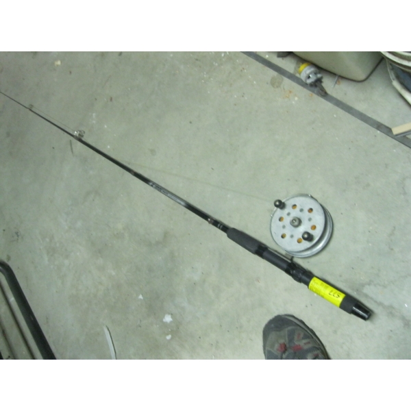 COLLAPSIBLE TELESCOPIC FISHING ROD & REEL