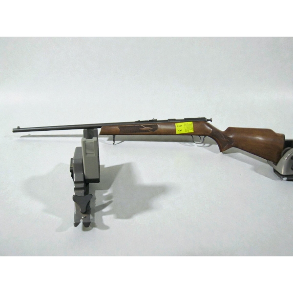 LAKEFIELD| MARK I|CALIBER .22 S.L.L.R.| BOLT ACTION