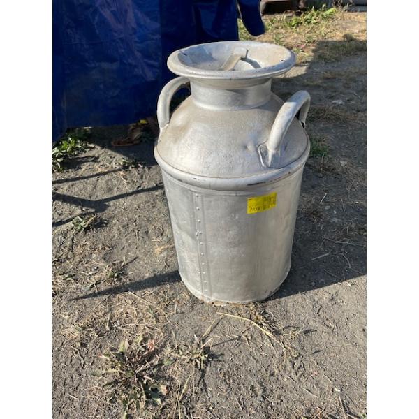 MILK CAN W/LID
