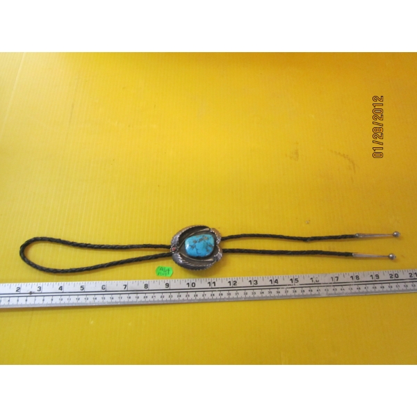 NAVAJO BOLO TIE W/BLUE STONE