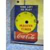 Image 3 : MAGNETIC PUCK HOCKEY MASTER GAME W/BAG OF EXTRA PLAYERS