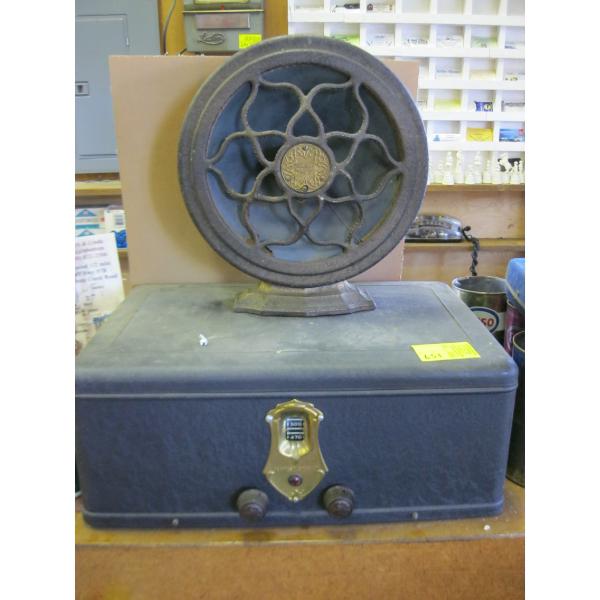 DEFORREST CROSSLEY RADIO W/SPEAKER