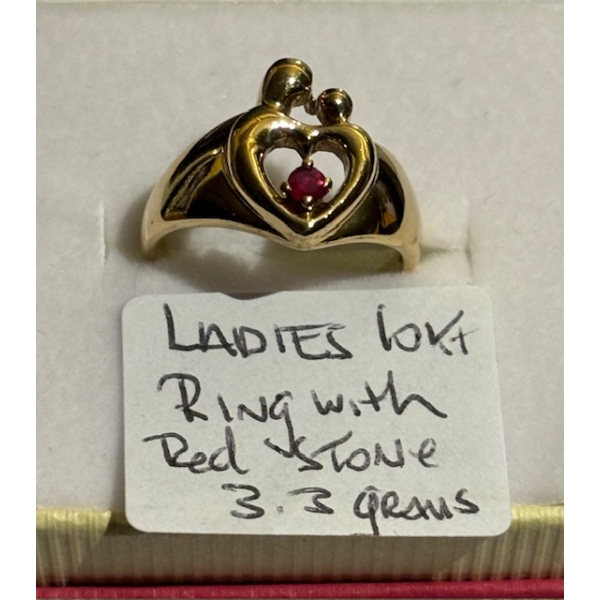 LADIES 10KT RING W/RED STONE, 3.3G, SZ 6 1/2