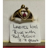 Image 1 : LADIES 10KT RING W/RED STONE, 3.3G, SZ 6 1/2