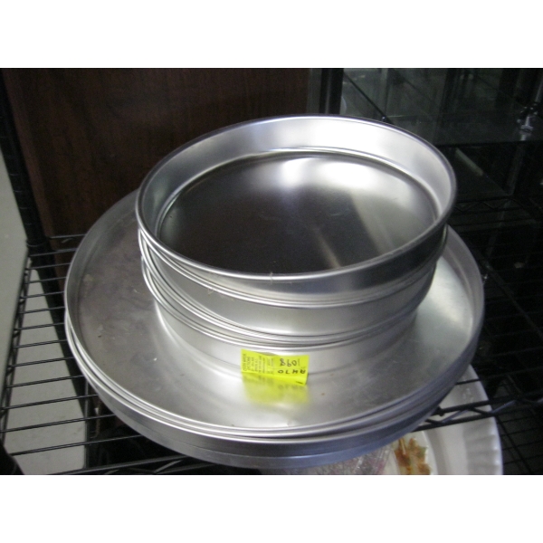 PIZZA PANS
