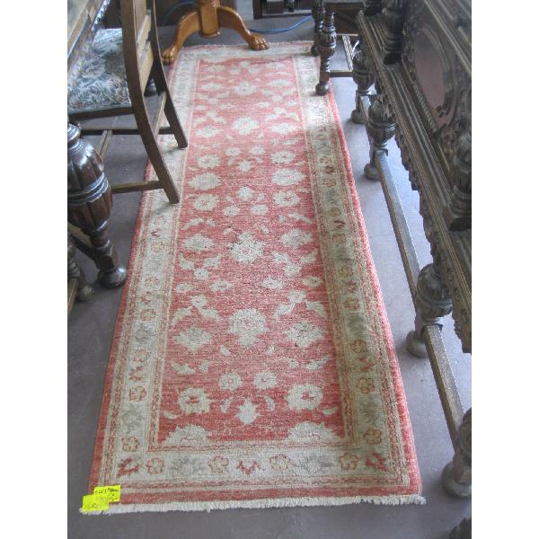 APPROX. 8'X2'7" CARPET RUNNER