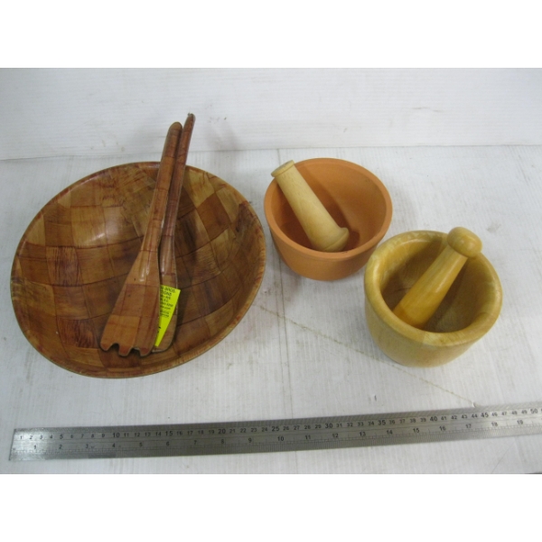 2 MORTAR & PESTLES & THE SALAD BOWL W/UTENSILS