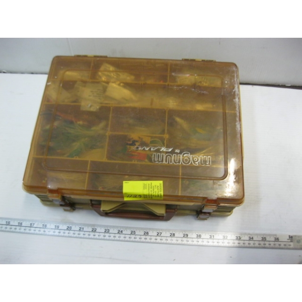 TACKLEBOX & CONTENTS