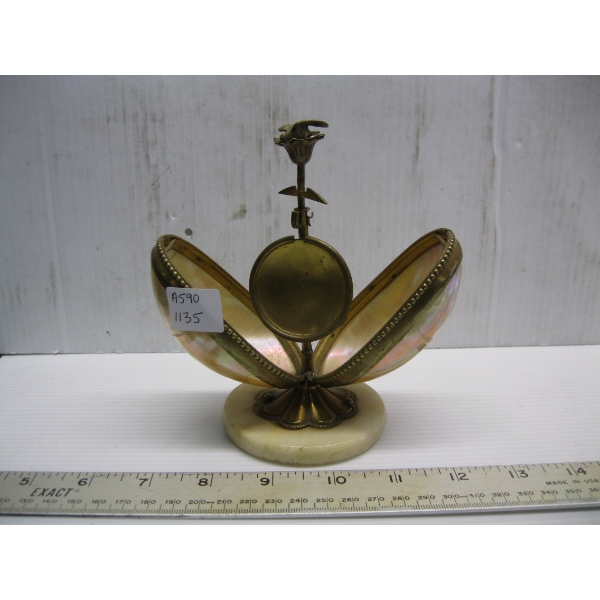 UNIQUE SHELL LIKE POCKET WATCH STAND
