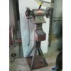 Image 1 : 1/3HP BENCH GRINDER ON STAND