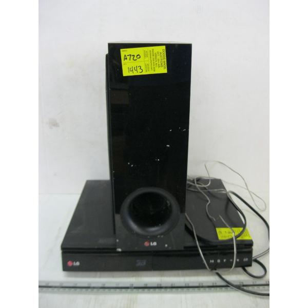 LG BLUE RAY 3D PLAYER W/SUB