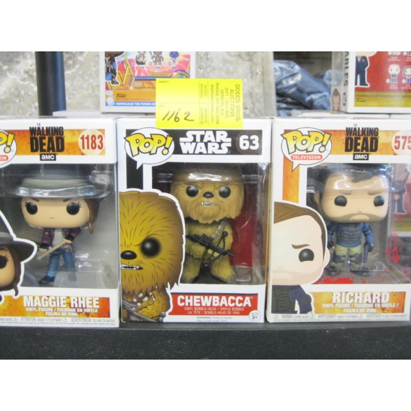 3 POP BOBBLE HEADS