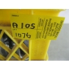 Image 3 : YELLOW CRATE OF CASTORS